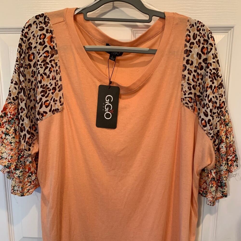 NWT GiGio Peach Blouson Tunic with Animal Print & Floral Ruffled Sleeves Size L - Picture 6 of 8